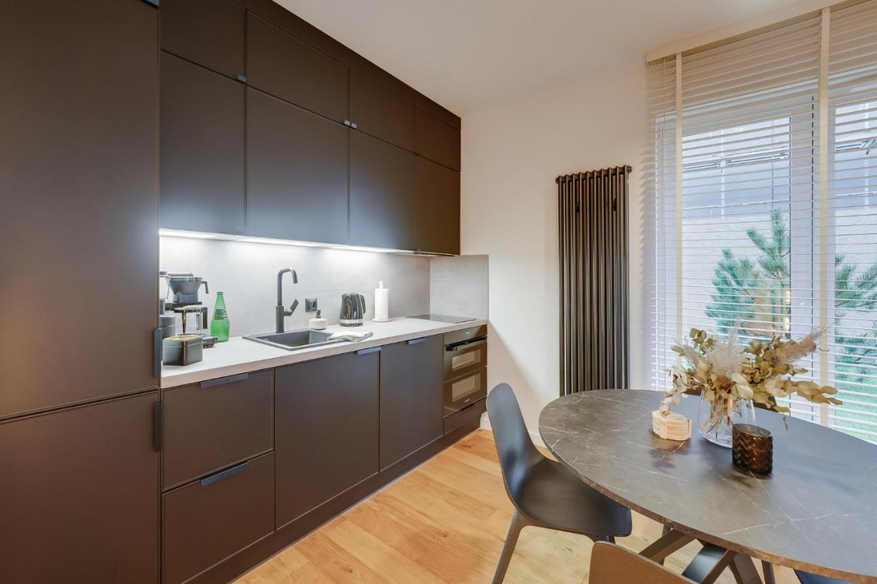 Apartament Deluxe Black Orchid Baltic Concept Dzwirzyno Exterior photo