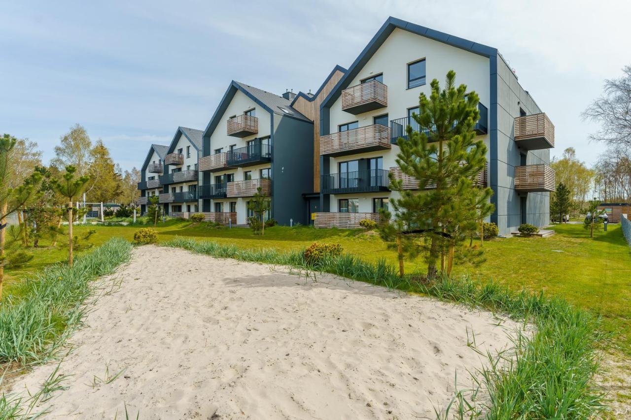 Apartament Deluxe Black Orchid Baltic Concept Dzwirzyno Exterior photo